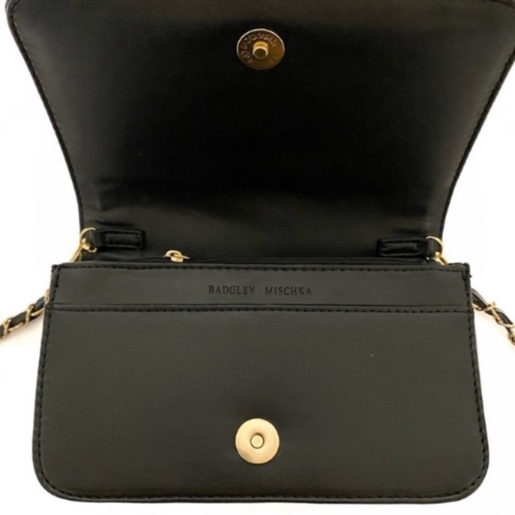 BADGLEY MISCHKA Gold Chain Pleated Crossbody Bag in Black NWT - Picture 12 of 13